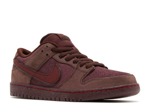 Nike Dunk Low SB "City of Love Collection - Burgundy Crush"