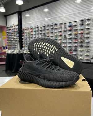 Adidas Yeezy Boost 350 V2 "Black" (Non-Reflective)(Preowned)