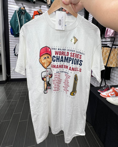 Vintage " 2002 Anaheim Angels " T-Shirt