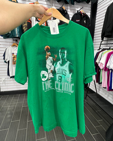 Vintage " 2000 Celtics Rajon Rondo " T-Shirt